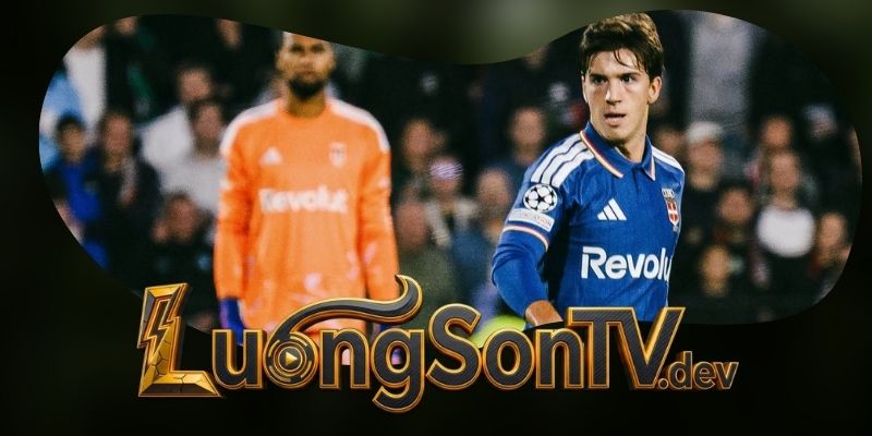 Como giữ chiều rộng để kéo Manchester United khỏi cấu trúc